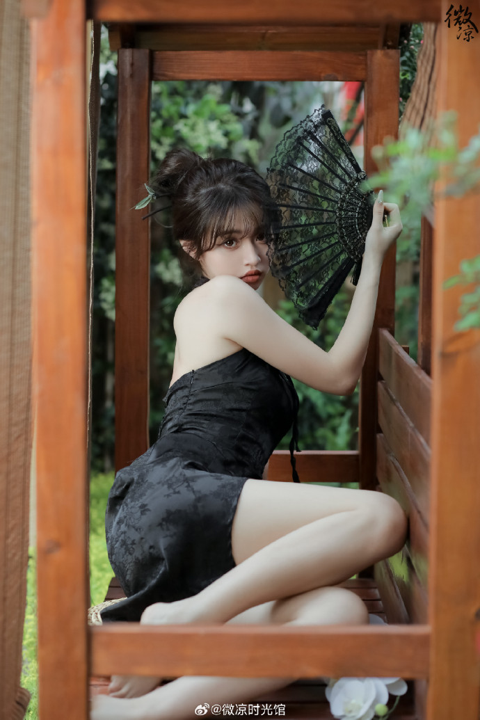 春江水暖 封面